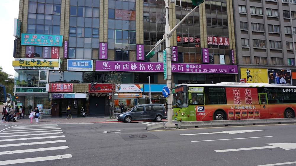 chian huei business hotel