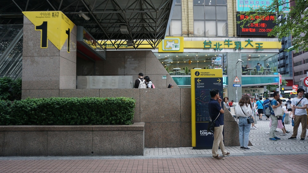 chian huei business hotel