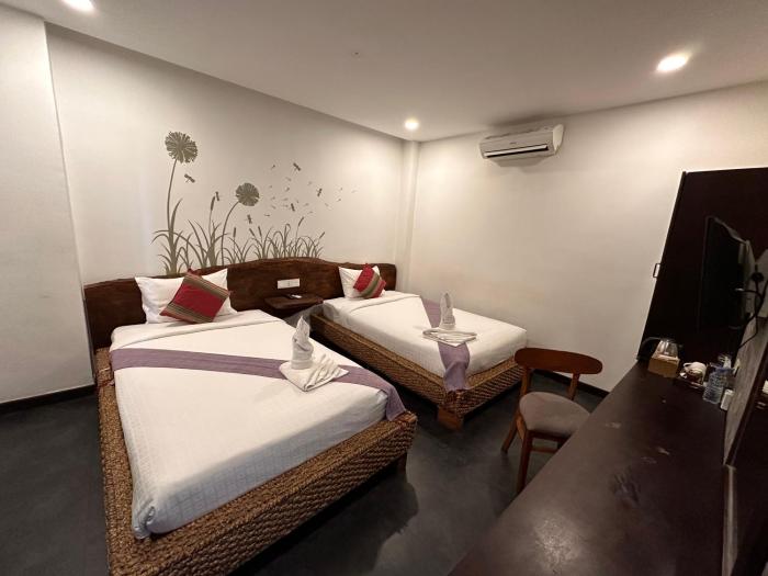 monsoon bassac hotel