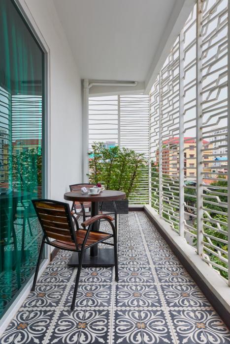 monsoon bassac hotel