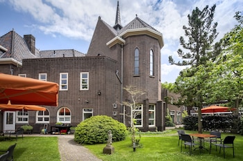 Kloosterhotel De Soete Moeder,Uden>>'S-Hertogenbosch,3 star