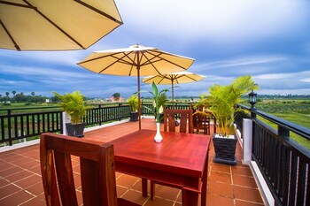 rys lotus resort dangkor