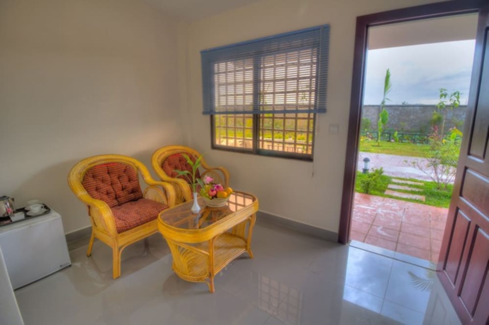 rys lotus resort dangkor