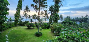 villa delmara at balian beach