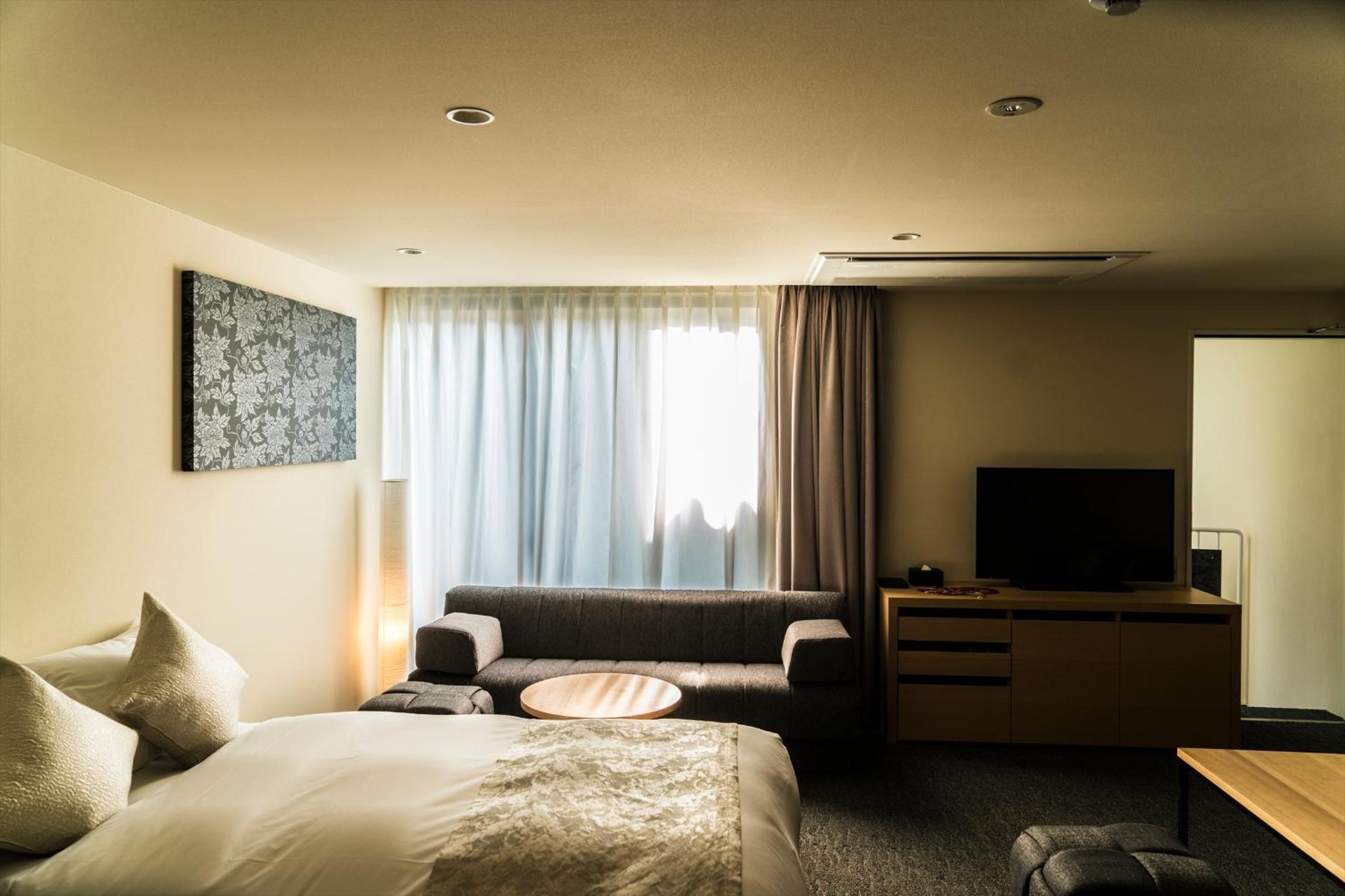 villa sanjo muromachi kyoto