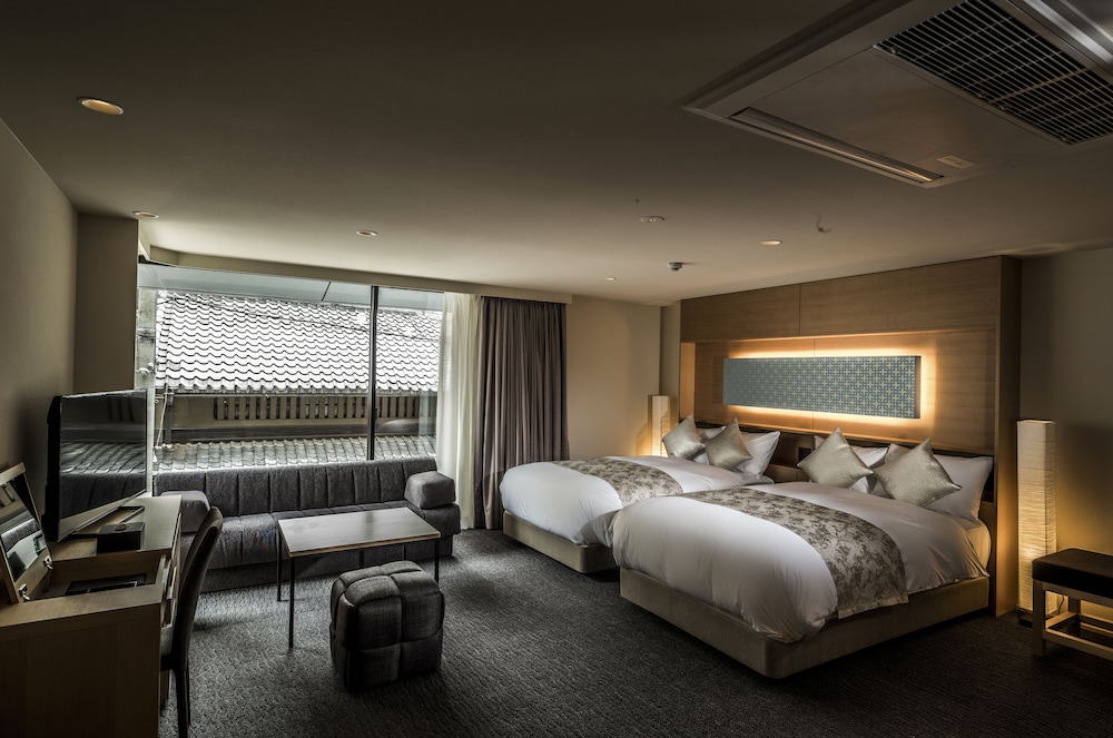 villa sanjo muromachi kyoto