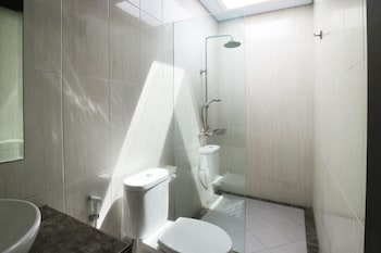 kondra premiere guest house kuta