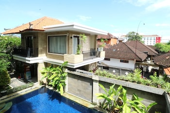 kondra premiere guest house kuta