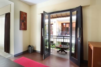 kondra premiere guest house kuta