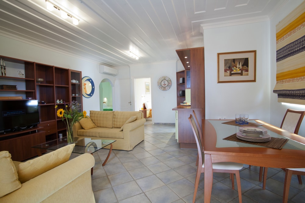 exanthia villas
