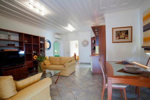 exanthia villas