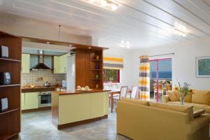 exanthia villas