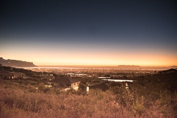 vrede self catering