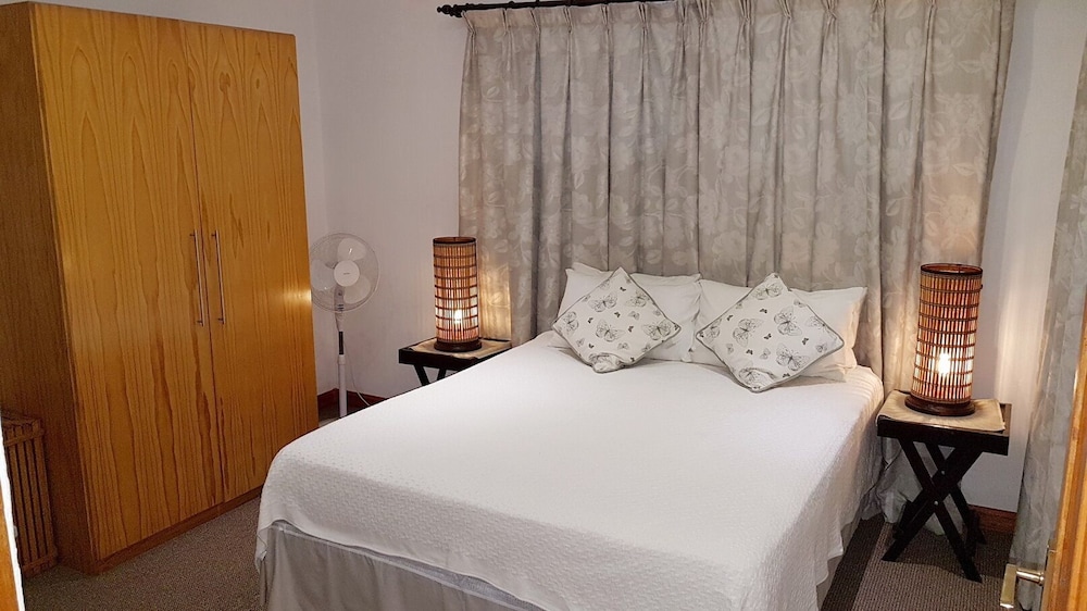 six valk avenue guest house