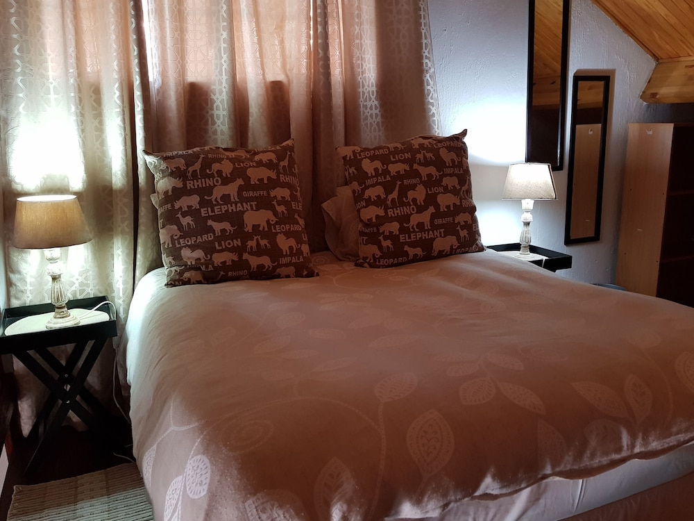 six valk avenue guest house