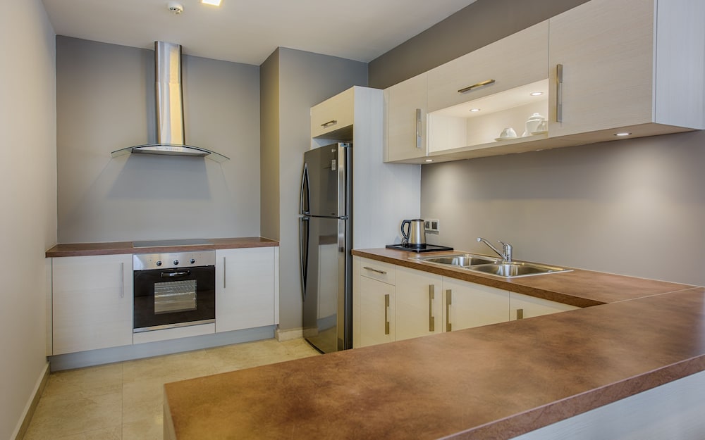 mansion 51 hotel and apartment