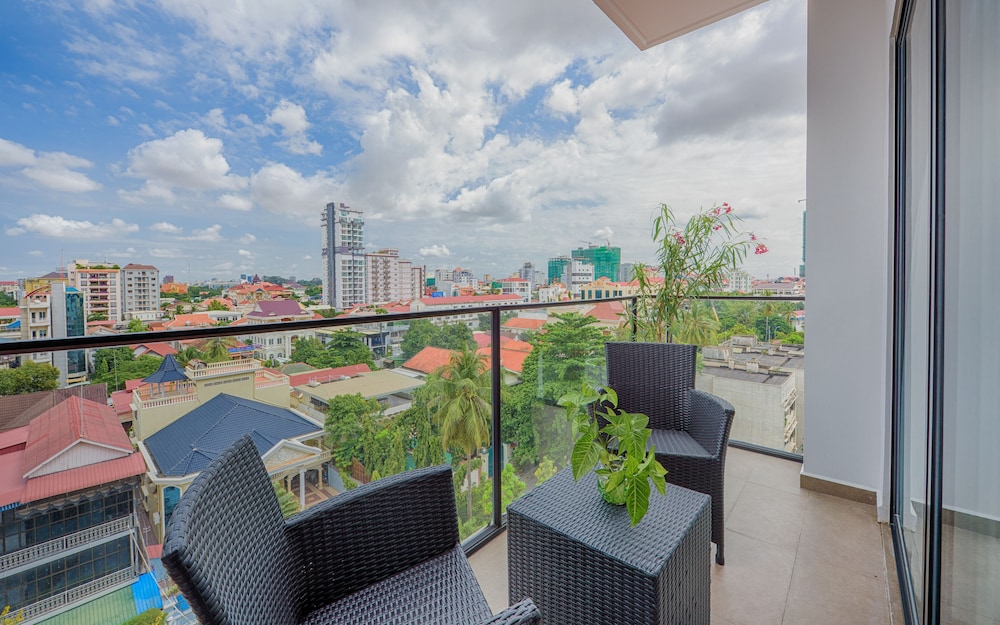 mansion 51 hotel and apartment