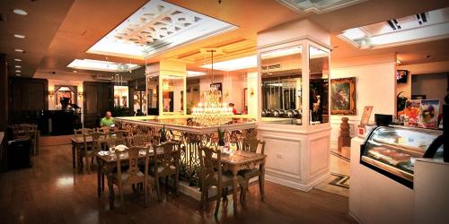 Networld Hotel Spa And Casino,Mandaluyong>>Antipolo,3 star