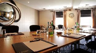 The Pinewood Hotel,Buckinghamshire>>Berkshire,4 star