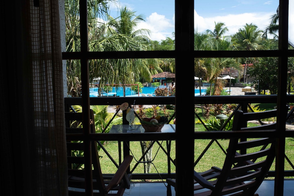 puerto palmeras tarapoto resort