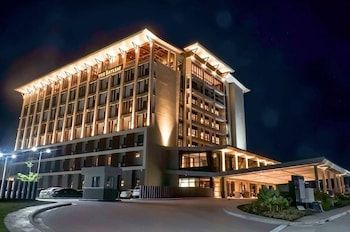 The Bayleaf Cavite,Cavite>>Alabang,4 star