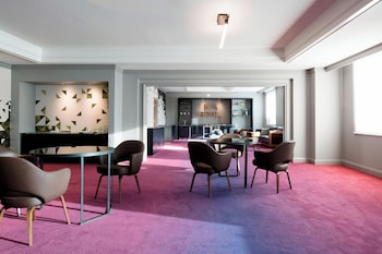 the camby autograph collection