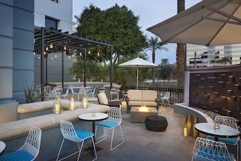 the camby autograph collection