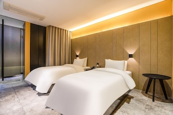 hotel the designers cheongnyangni