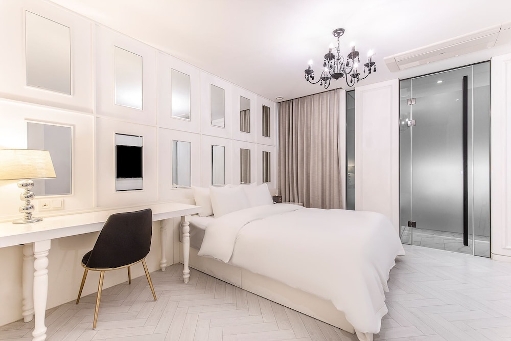 hotel the designers cheongnyangni