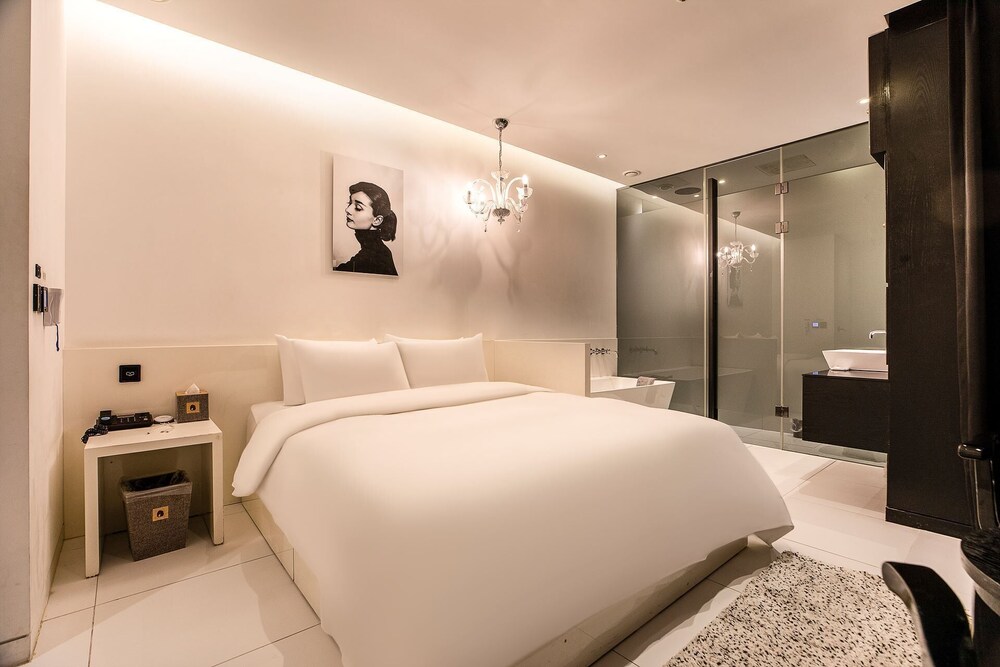 hotel the designers cheongnyangni