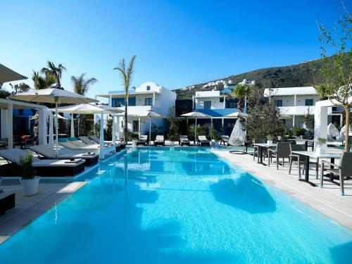 aurora luxury suites