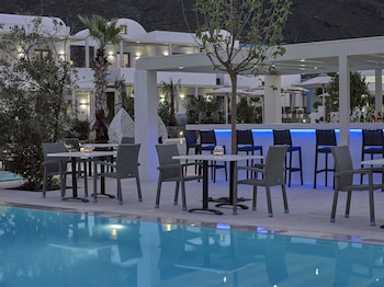 aurora luxury suites