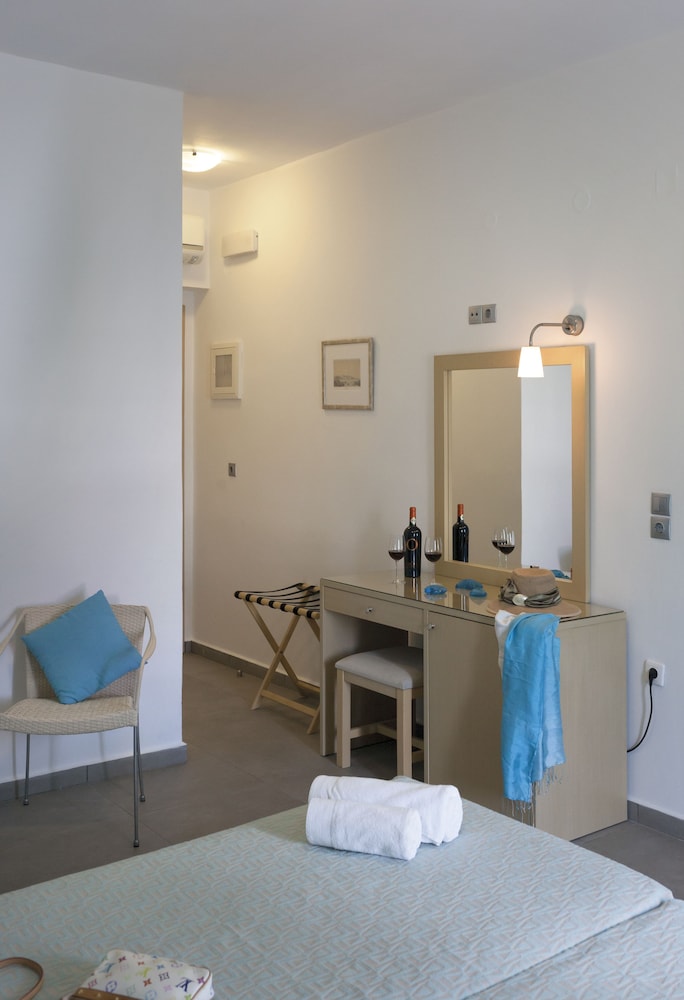 blue harmony hotel