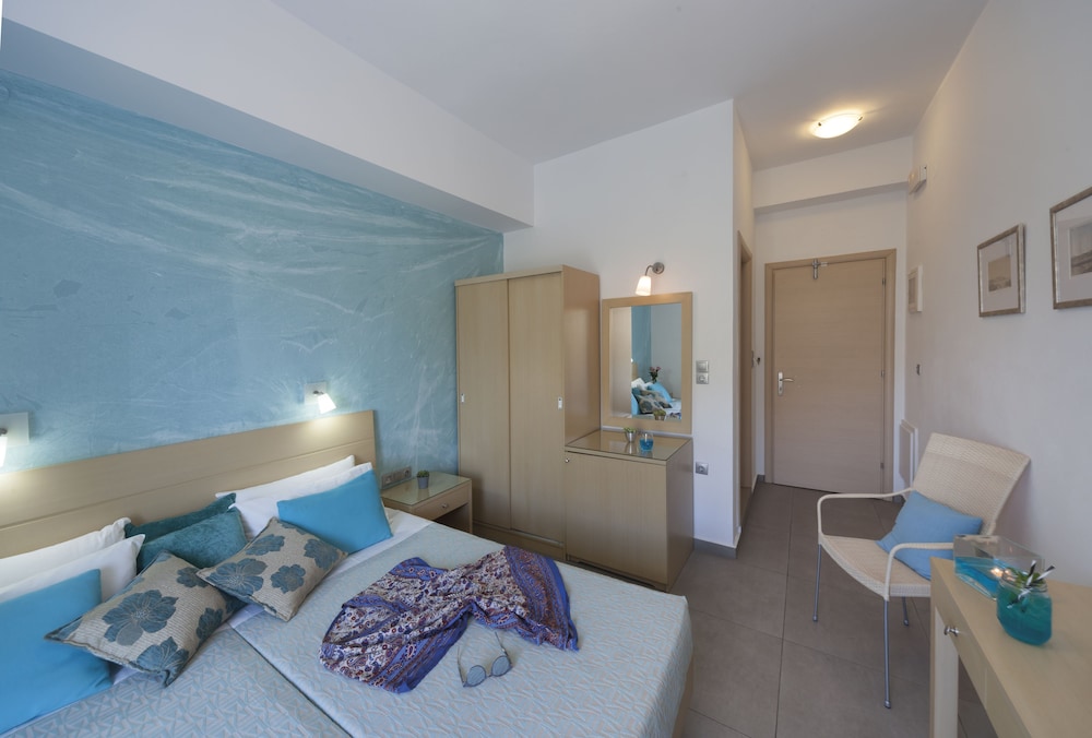 blue harmony hotel