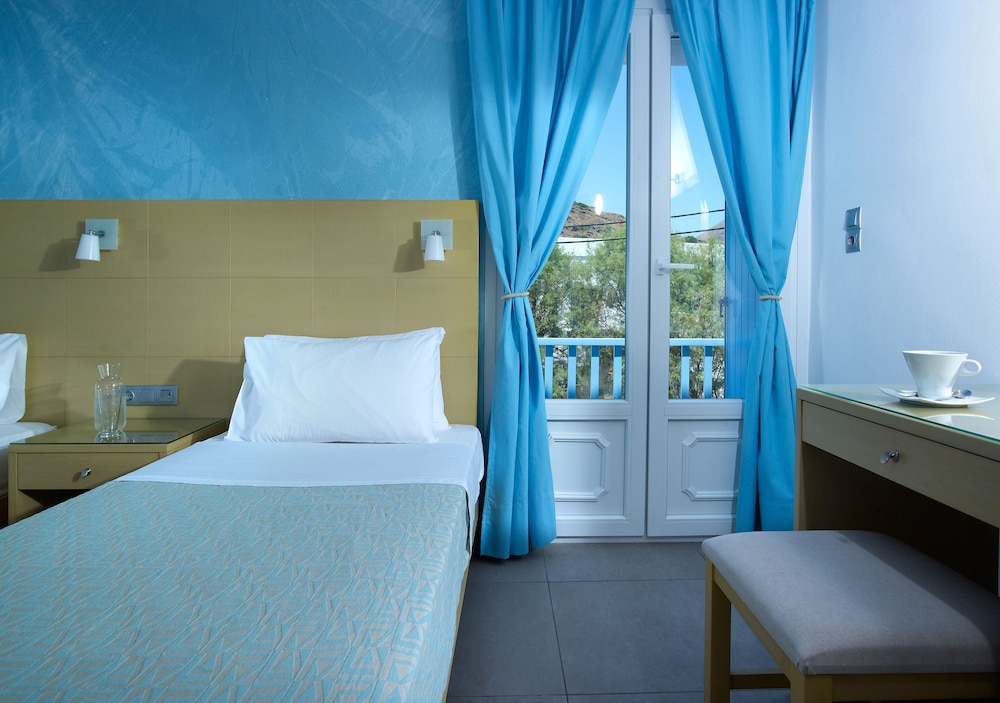 blue harmony hotel