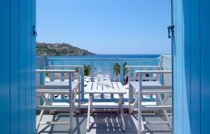 syros