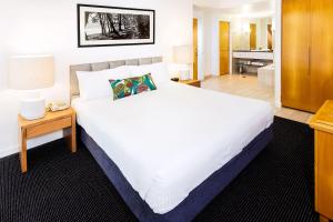 the sebel noosa