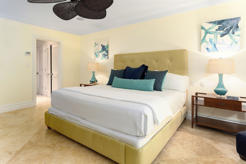 the somerset on grace bay