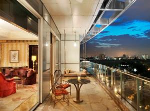 the st regis singapore