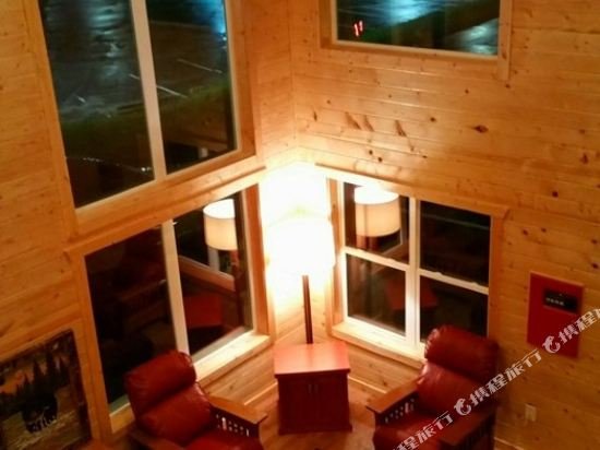rolling hills lodge