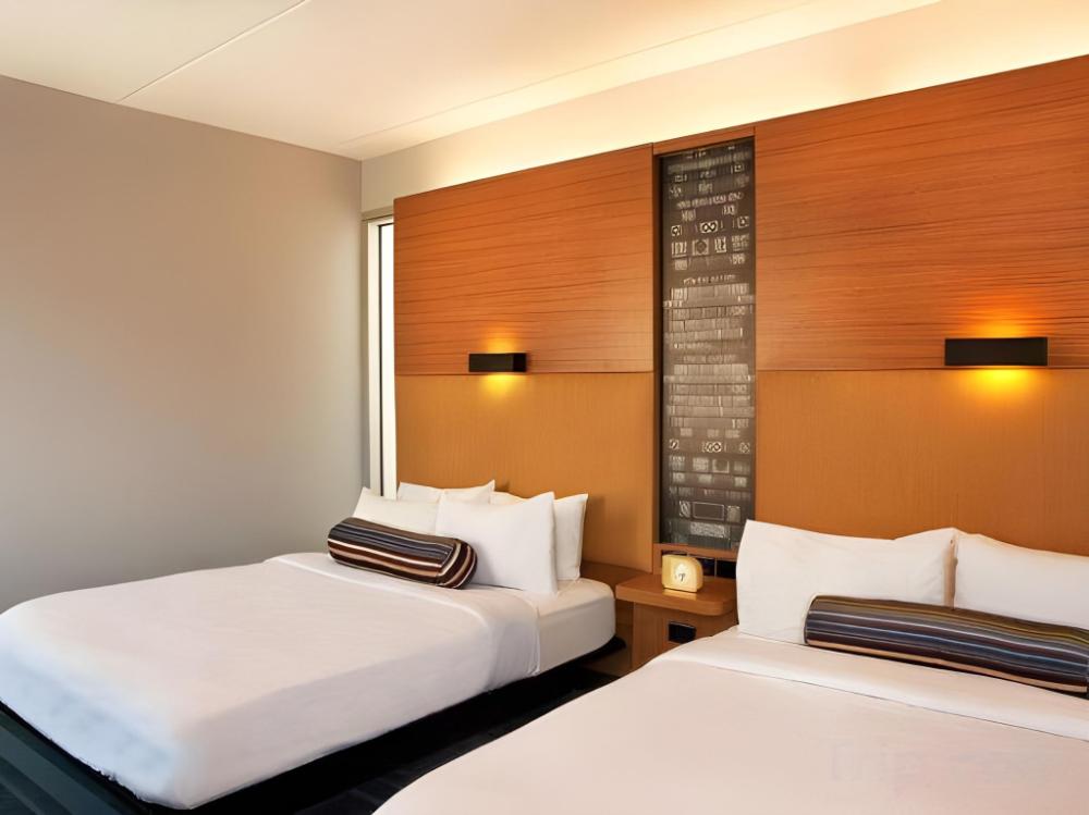 aloft louisville east