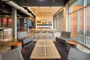 aloft louisville east