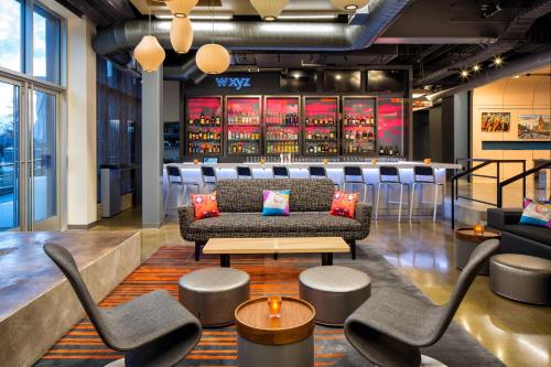 aloft louisville east