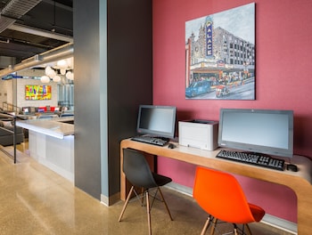 aloft louisville east