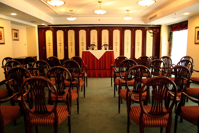 ax the victoria hotel