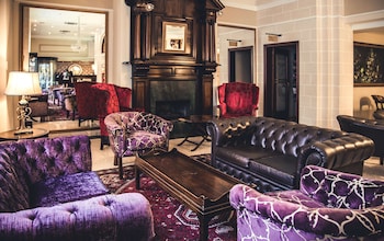 ax the victoria hotel