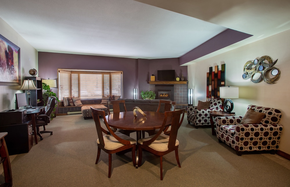 The Vintage Hotel,Empire>>Black Hawk,3 star