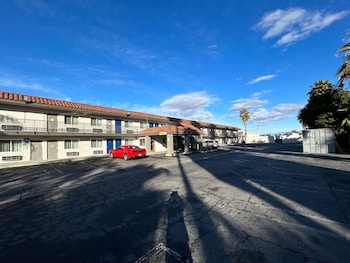 Studio 6 Hemet, Ca,Murrieta>>Hemet,2 star