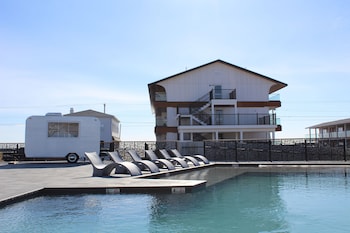 york beach surf club