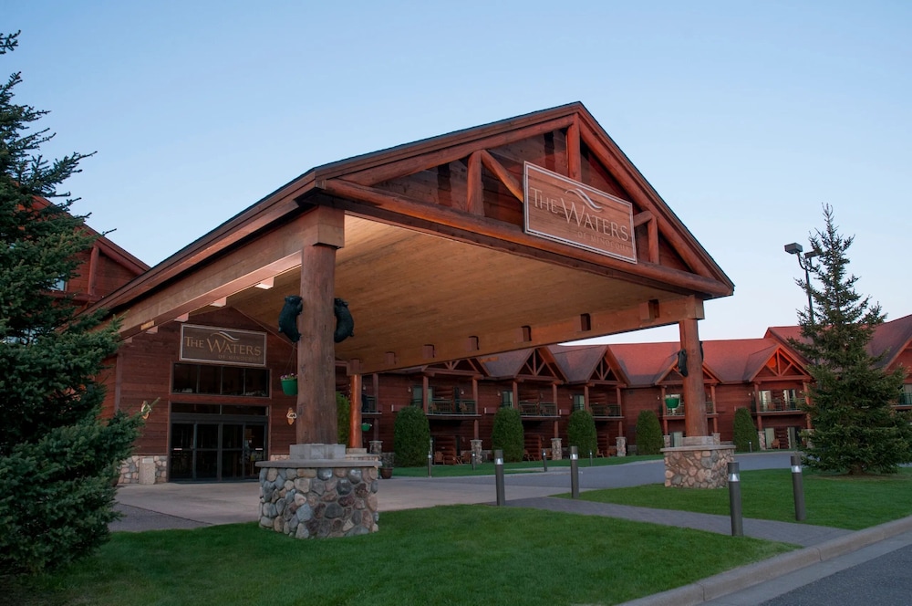 The Waters Of Minocqua,Oneida>>Minocqua,3 star